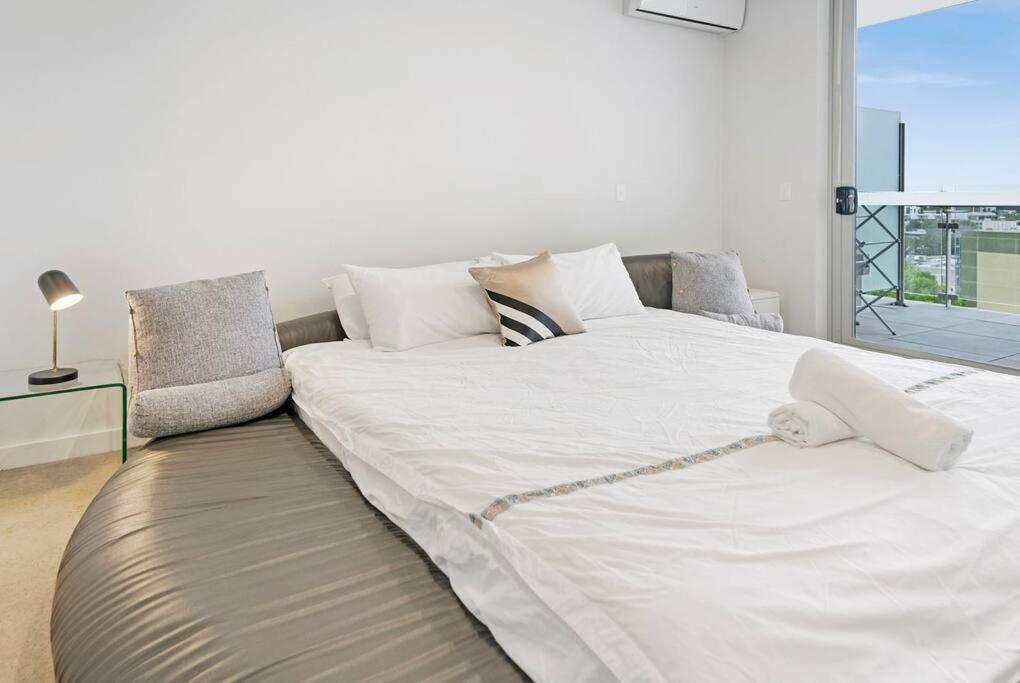 Convenient 3Br Close To Airport & Mascot Station シドニー エクステリア 写真