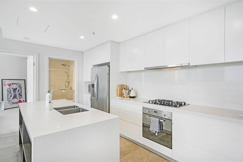Convenient 3Br Close To Airport & Mascot Station シドニー エクステリア 写真